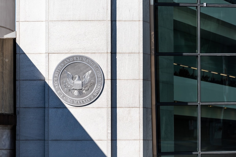 U.S. Regulatory Approach Pushing Crypto Overseas, New 21Shares Report Says