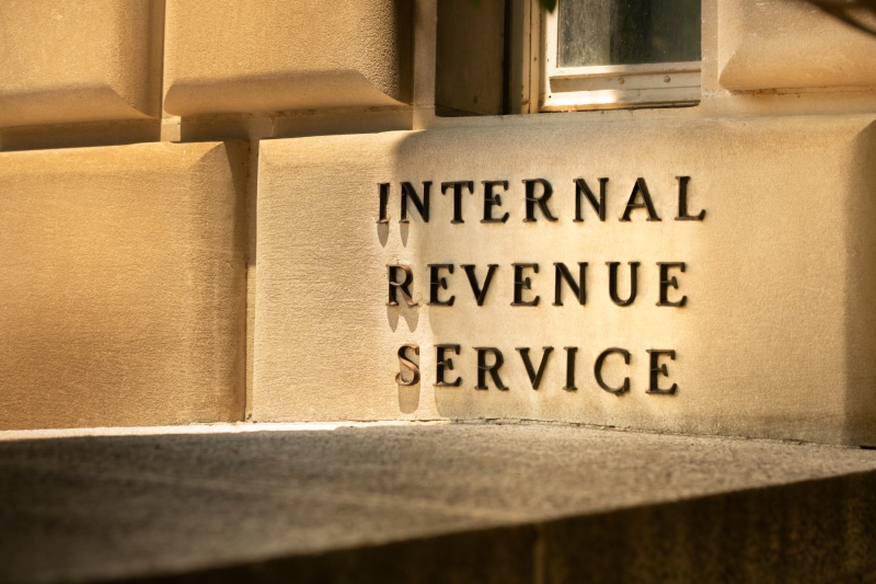 Blockchain Groups Sue IRS Over Privacy-Invasive DeFi Reporting Rule, Citing Threats to Innovation